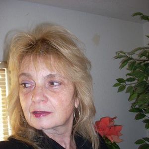 Meet your Posher, Arlyn